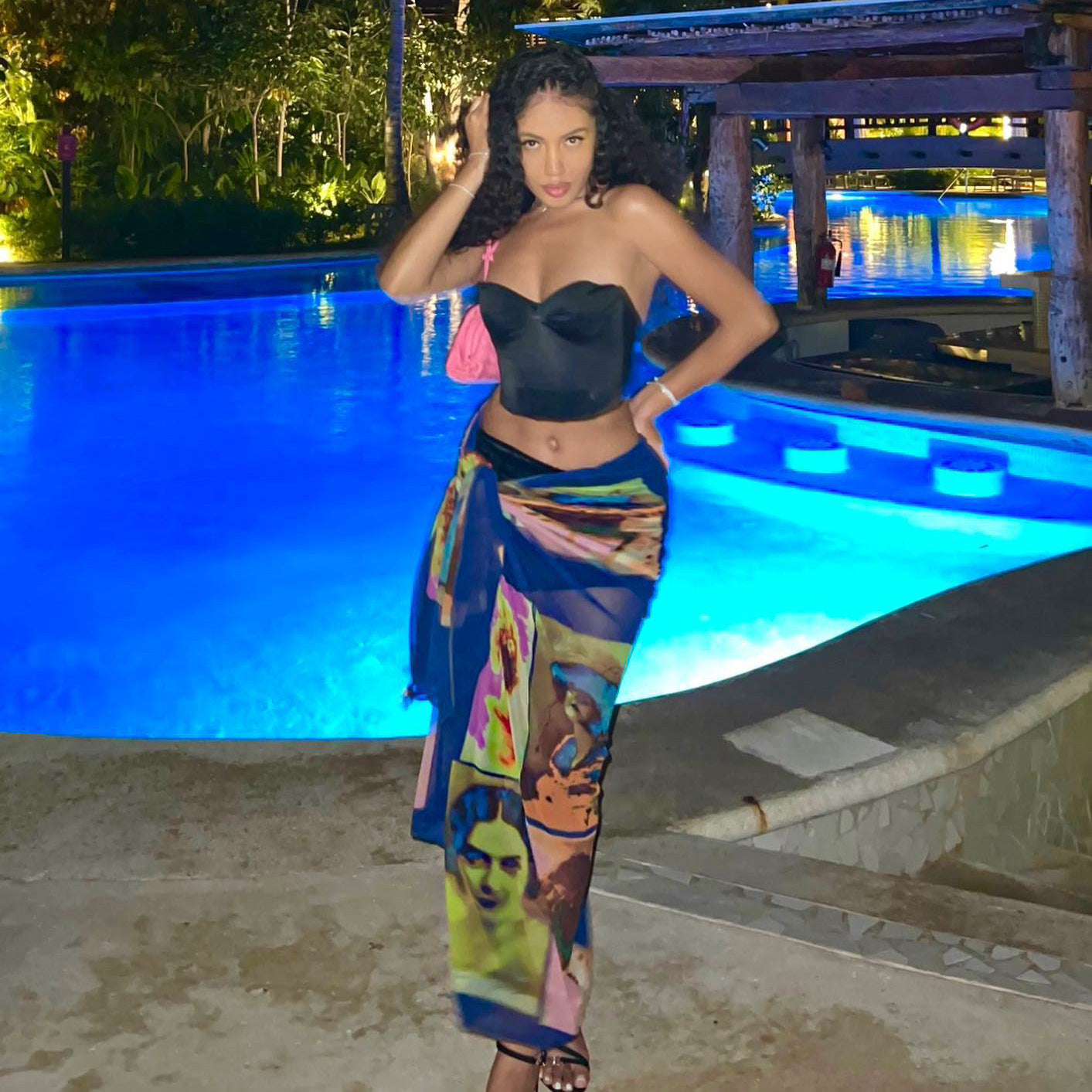 Ladies Fashion Mesh Print Tie Irregular
